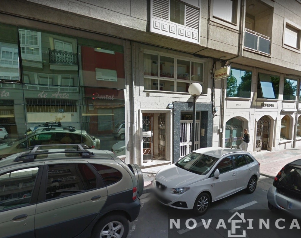VENTA DE ENTREPLANTA EN CALLE TOLEIRO