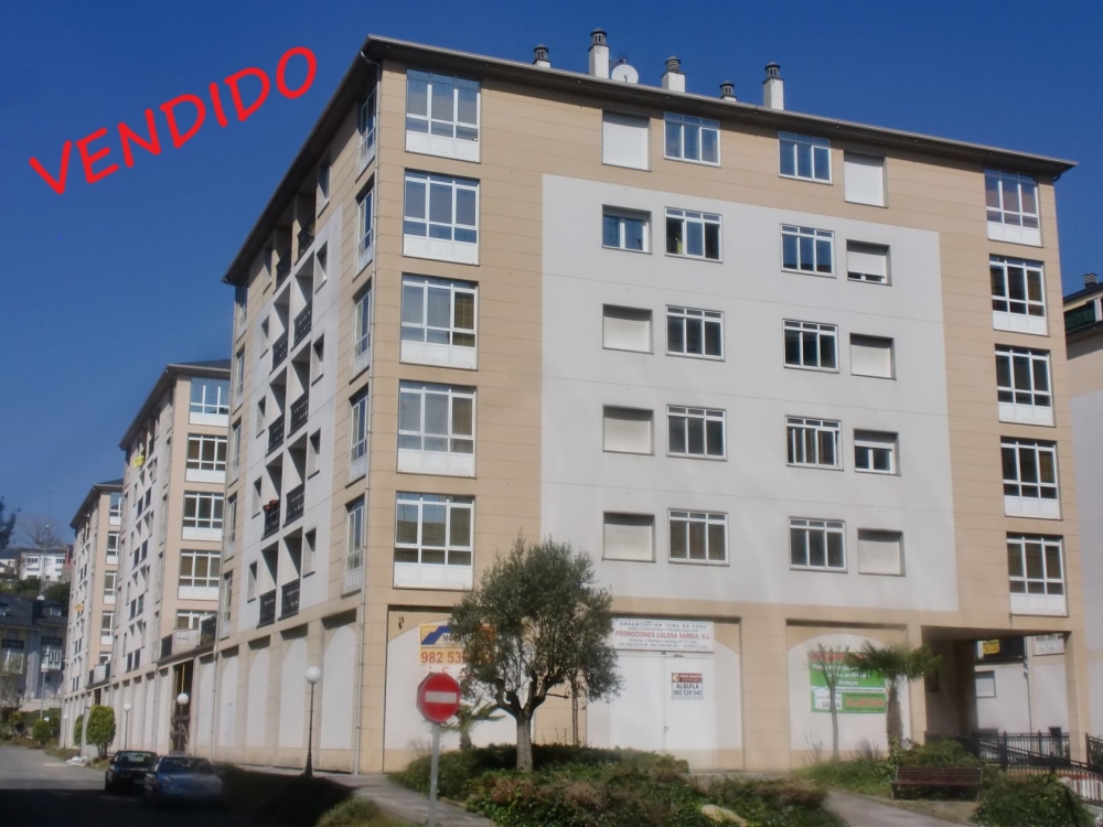 Piso en venta en Urbanización Viña do Chao. 