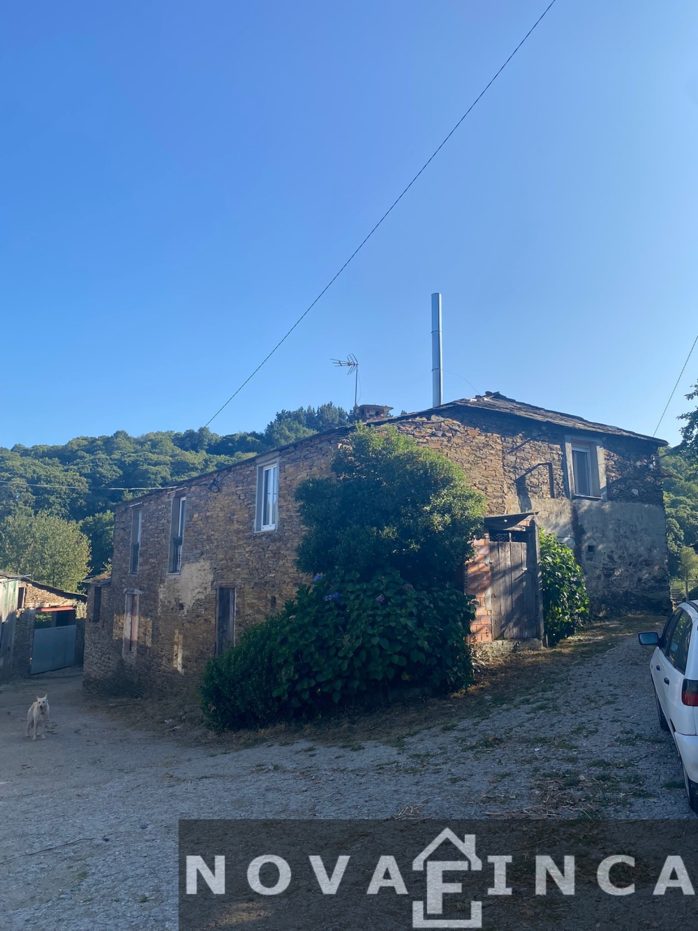 CASA DE PIEDRA EN VILANOVA