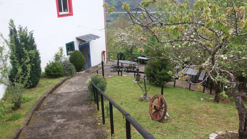 Vivienda en  Cereixal, Becerreá
